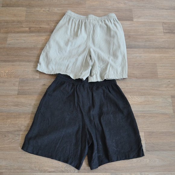 Linen Highrise Black and Sage Green Bundle Set Size Smalls - Picture 2 of 7